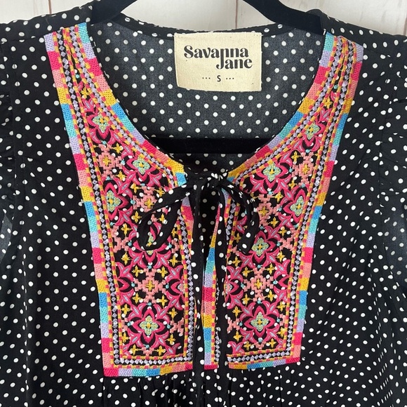 Savannah Jane embroidered polka dot top small - Picture 4 of 6